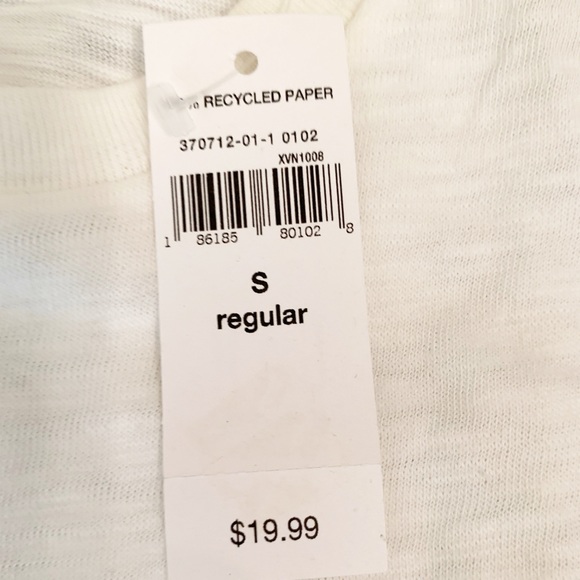 GAP Kids Long Sleeve Pocket Tee - Picture 5 of 5